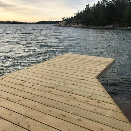 Klippan - Moekki Omalla Rannalla Nauvossa Nauvo